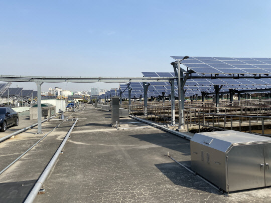 한화큐셀 중랑물재생센터 태양광 발전소. <이상현 기자>